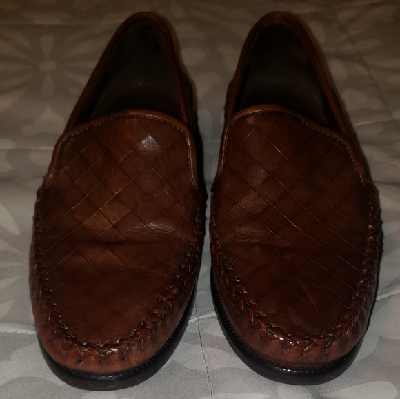 Cole Haan leather loafers 5B - Picture 4 of 4